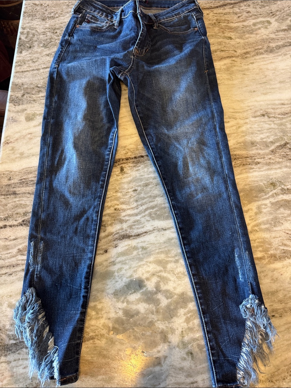 Dark Blue Frayed Hem Women’s Jeans size26 inseam26